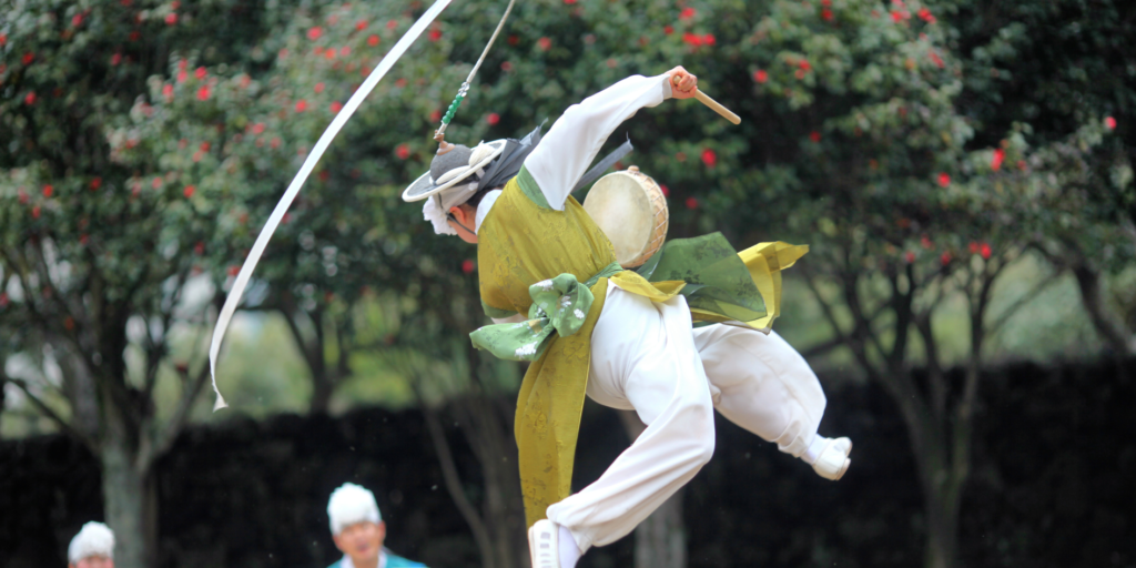 Korean Traditional Games during Chuseok