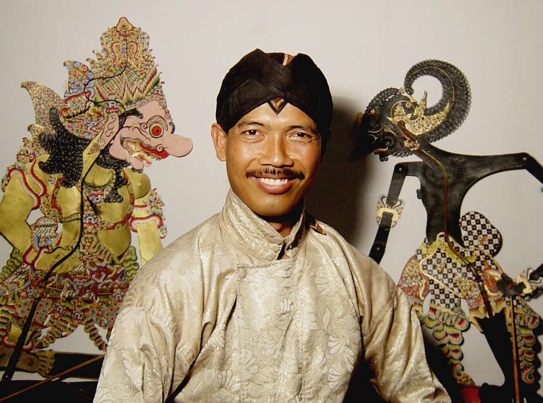 Discover the art and magic of Indonesian puppetry through cultural performances by Pak Sumardi, a master dalang